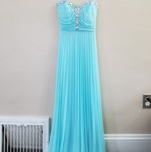 Baby blue prom dress